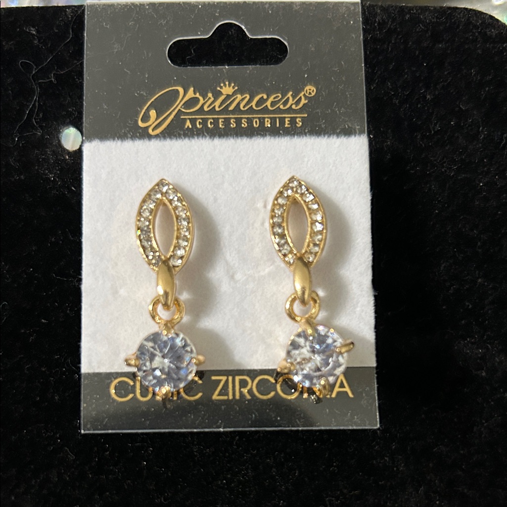 Princess Accessories Gold And Silver Cubic Zirconia Earringp 18$